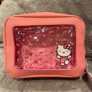 Impressions Vanity Hello Kitty & Vanity Co.
"Bows" Window Cosmetic Pouch